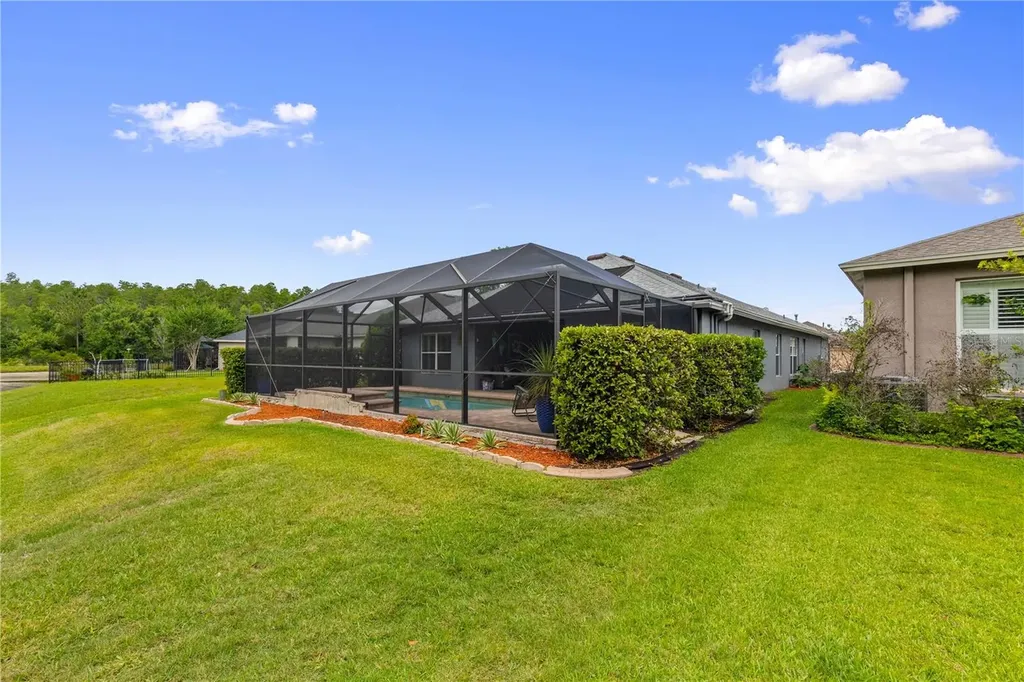 1807 Leybourne Loop Wesley Chapel FL 33543