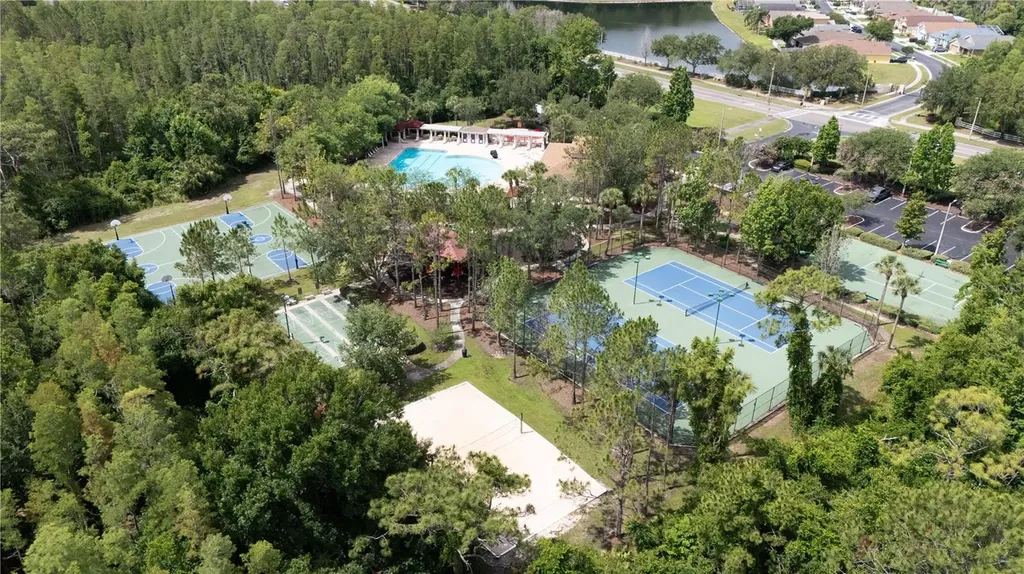 1807 Leybourne Loop Wesley Chapel FL 33543
