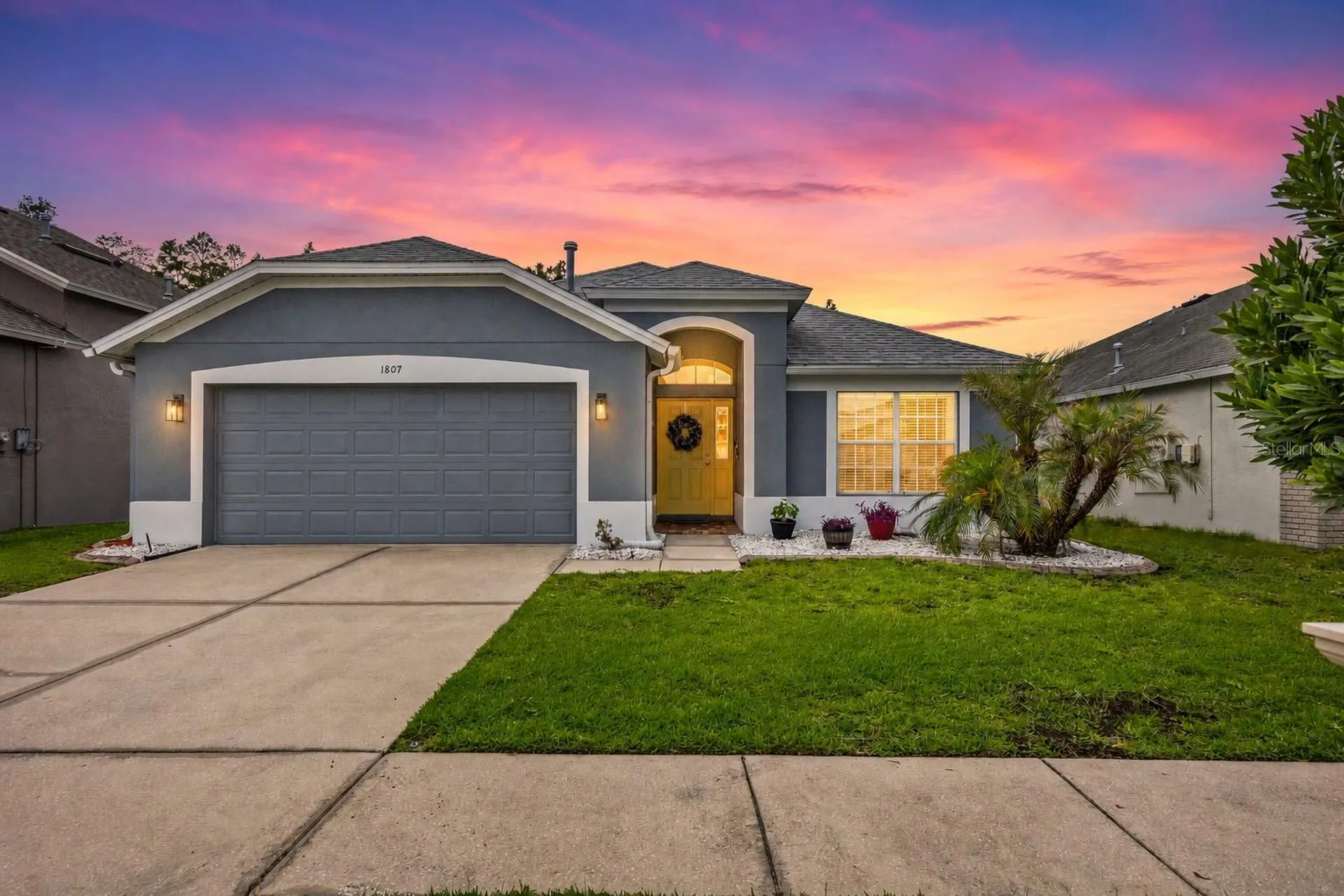 1807 Leybourne Loop Wesley Chapel FL 33543