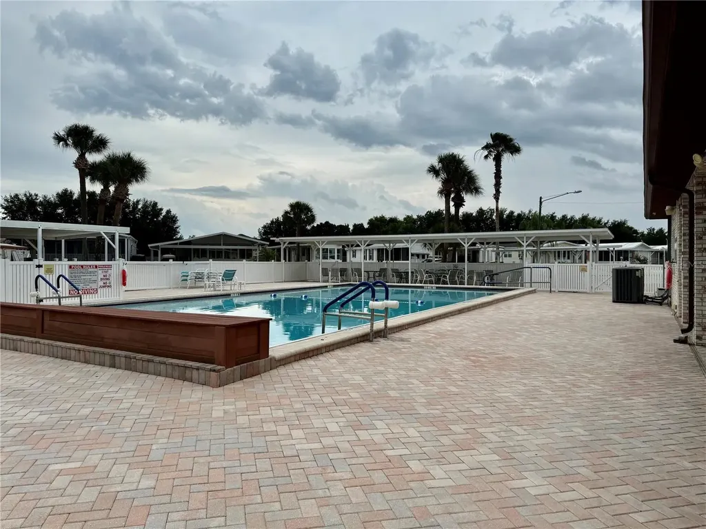 317 Golf Crest Lane Davenport FL 33837