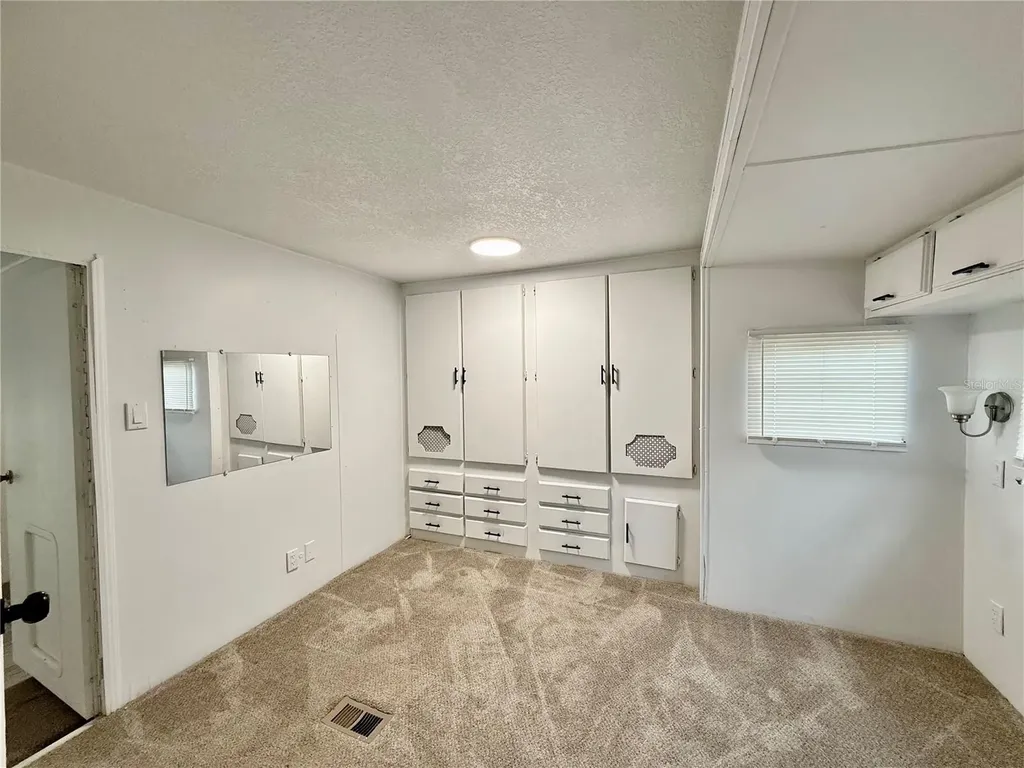 317 Golf Crest Lane Davenport FL 33837