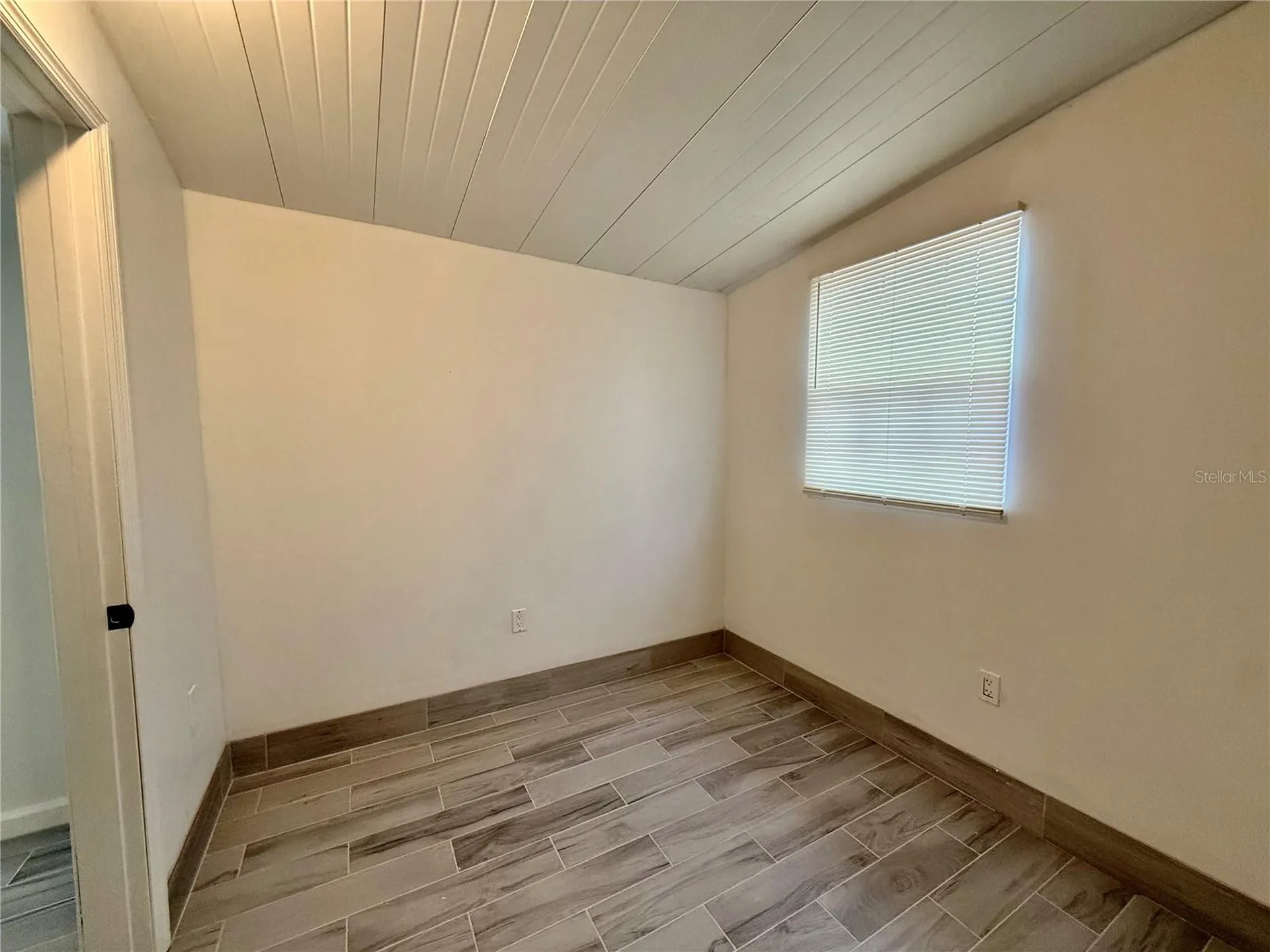 317 Golf Crest Lane Davenport FL 33837