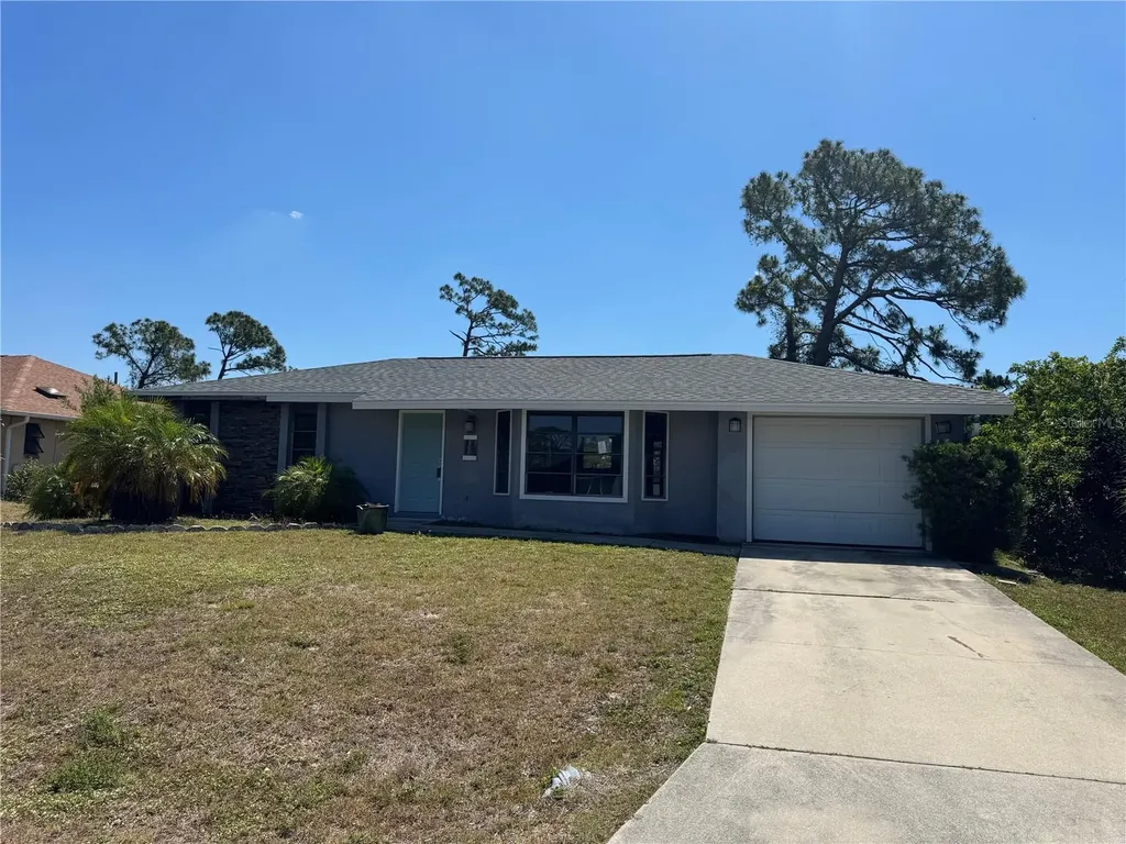 455 Lenoir Street NW Port Charlotte FL 33948