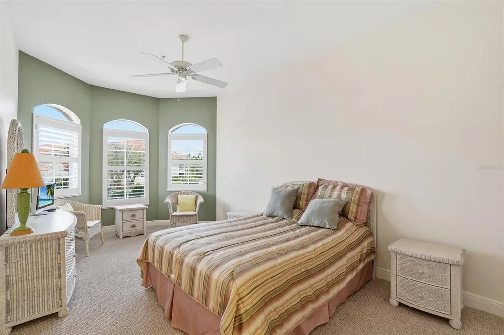 5957 Tarpon Gardens Circle Cape Coral FL 33914