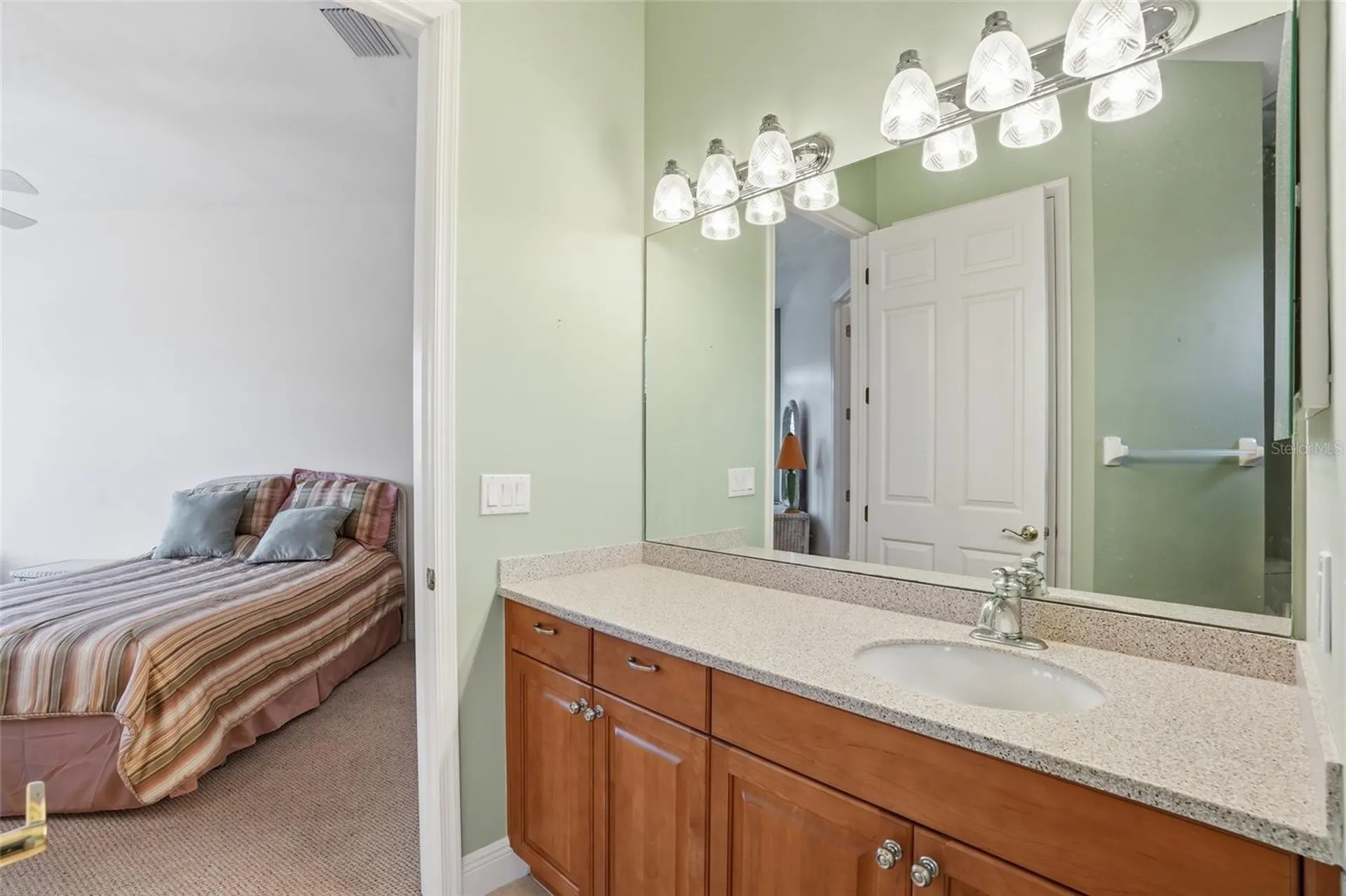 5957 Tarpon Gardens Circle Cape Coral FL 33914