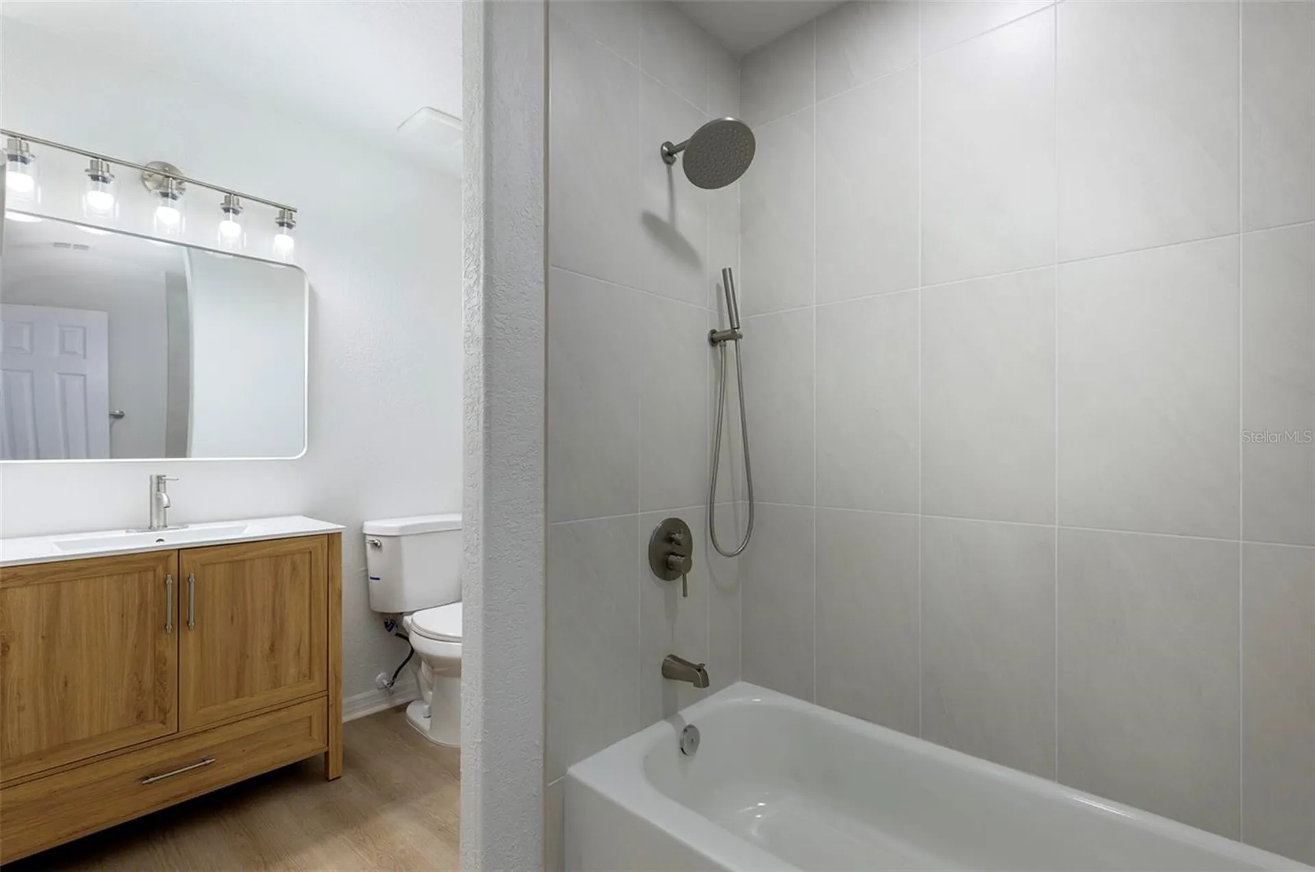 1804 Westpointe Circle Orlando FL 32835