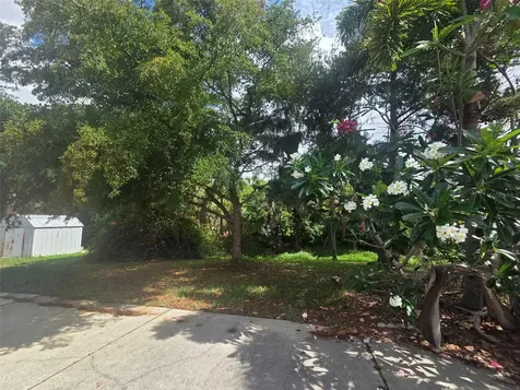 3101 Bispham Road Sarasota FL 34231