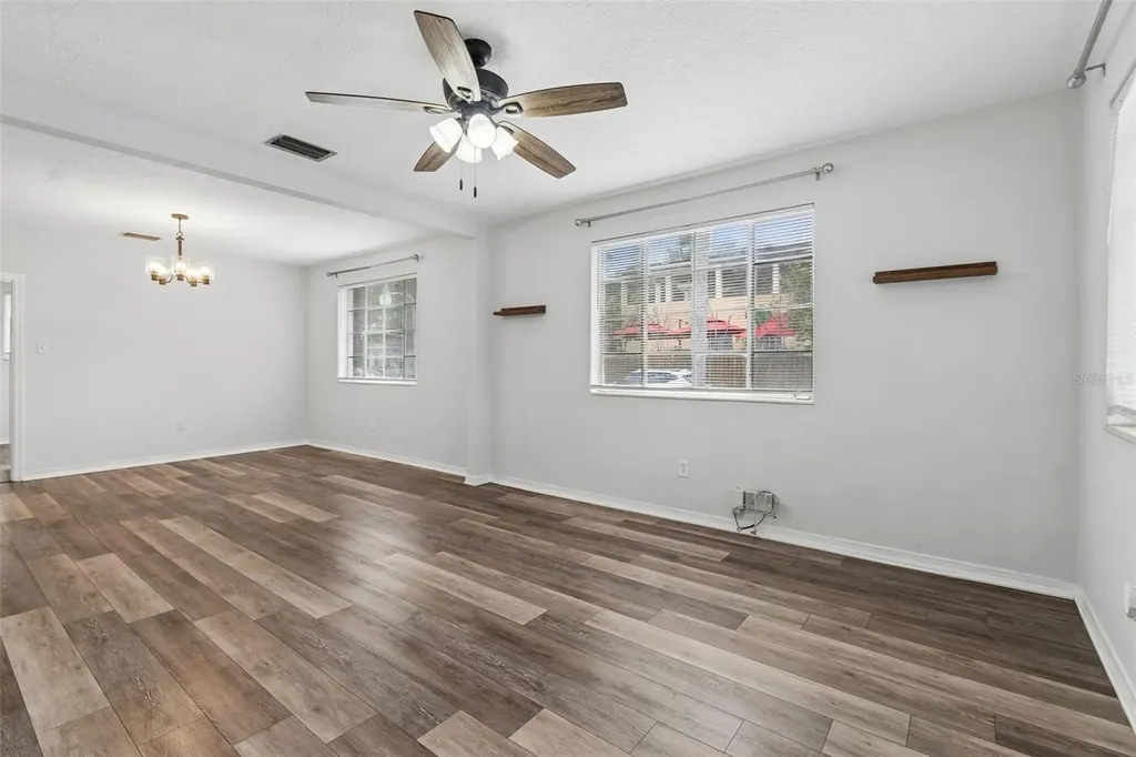 3219 N 12th Street Tampa FL 33605