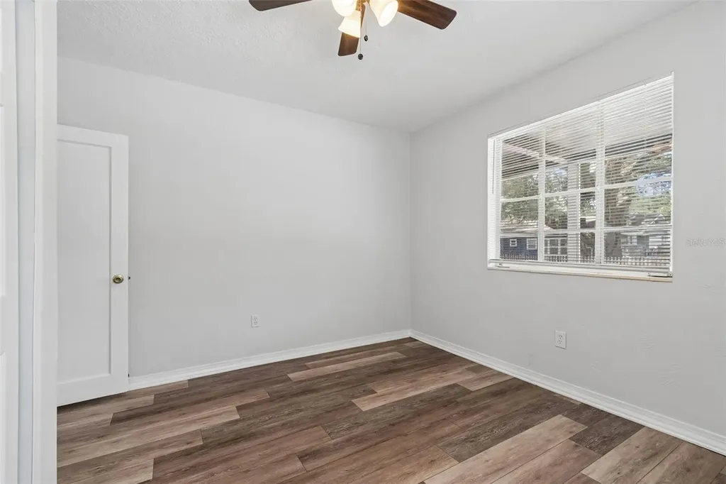 3219 N 12th Street Tampa FL 33605