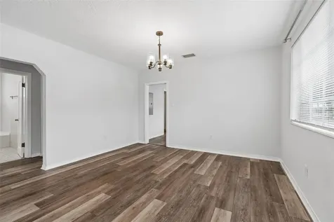 3219 N 12th Street Tampa FL 33605