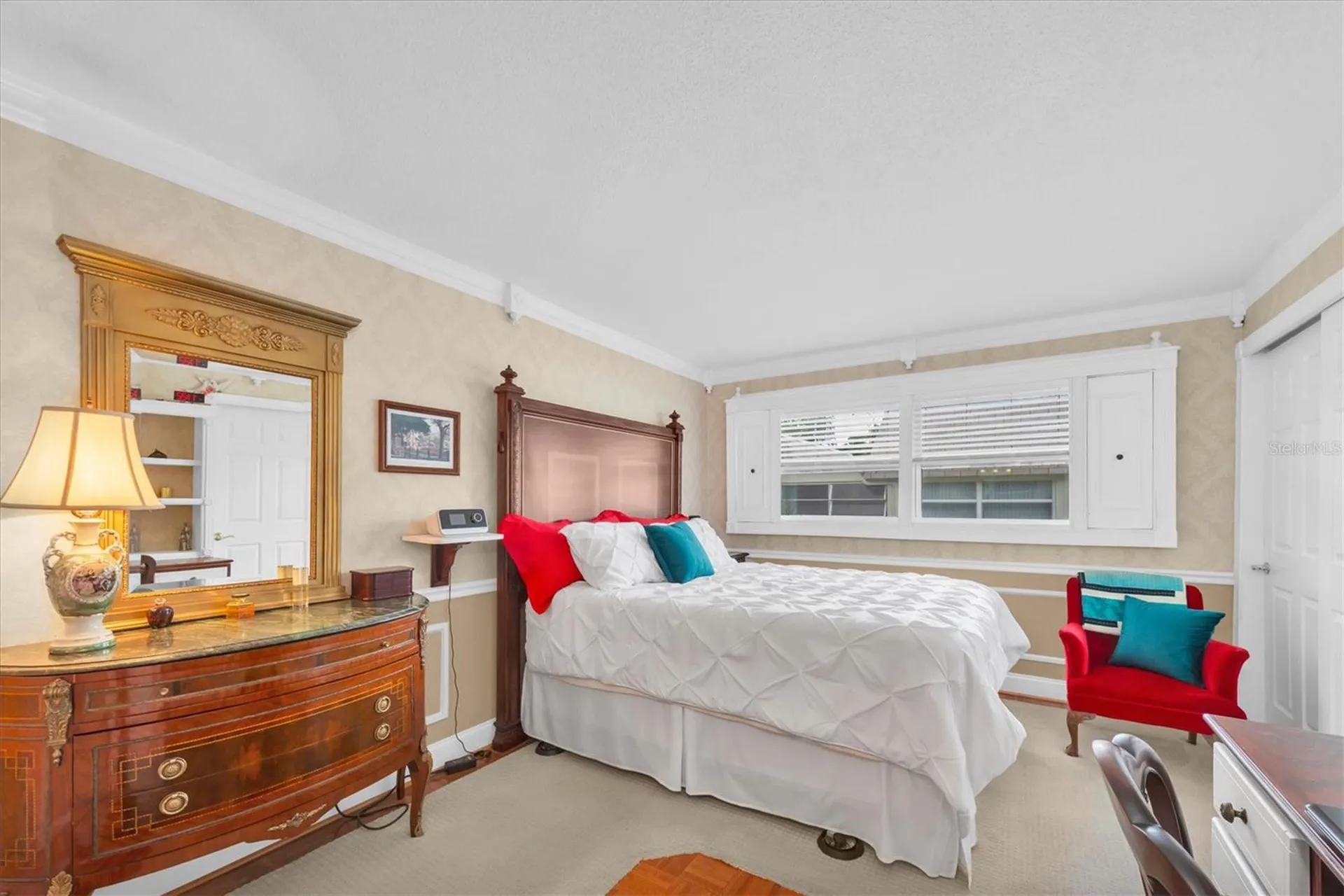 6915 Versailles N Pinellas Park FL 33781