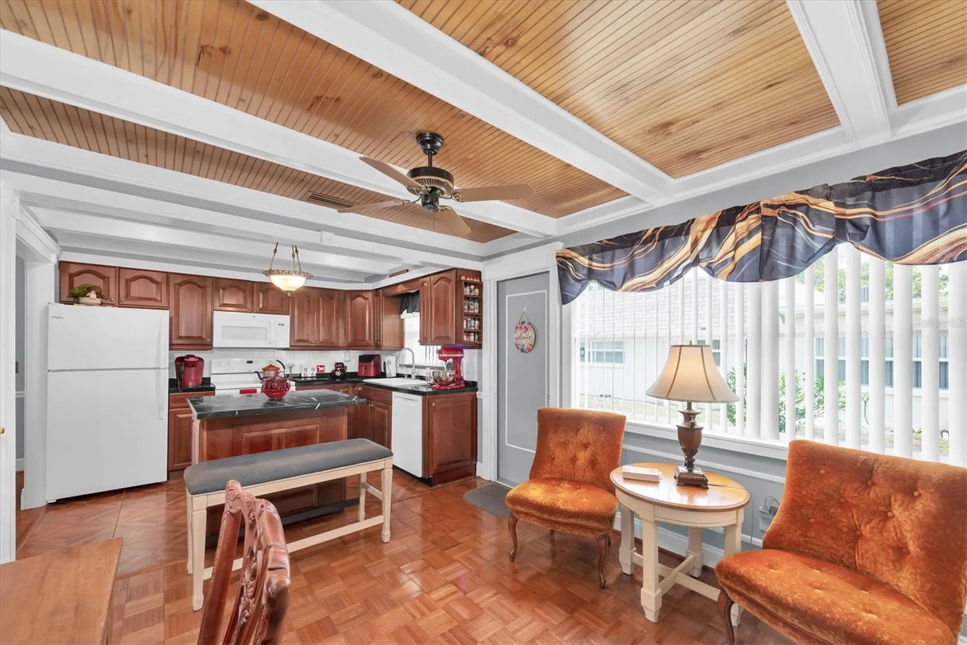 6915 Versailles N Pinellas Park FL 33781