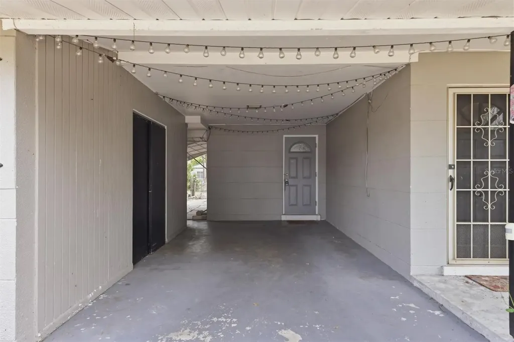 3316 Jolson Drive Sarasota FL 34237