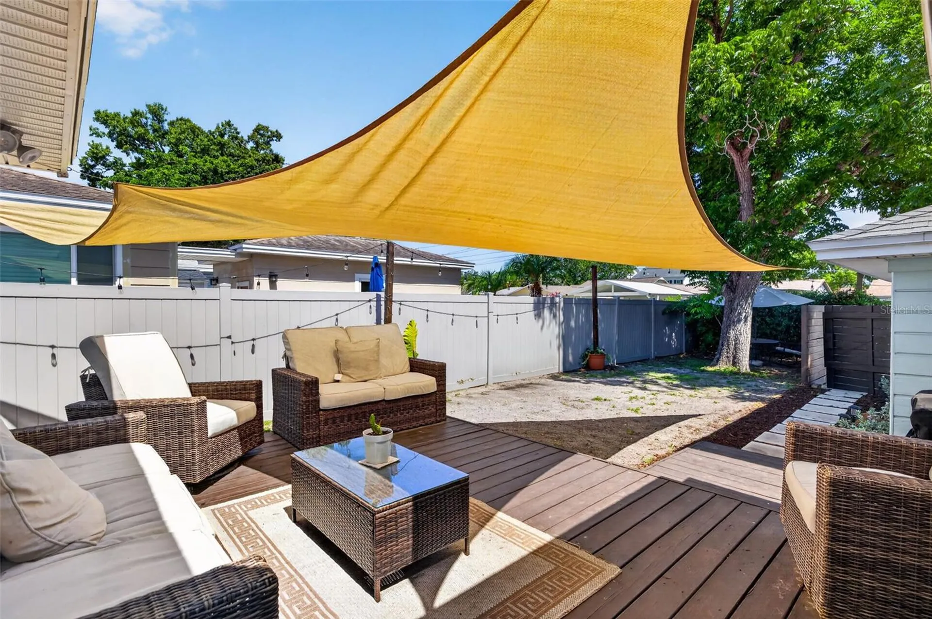 539 36th Avenue N St Petersburg FL 33704