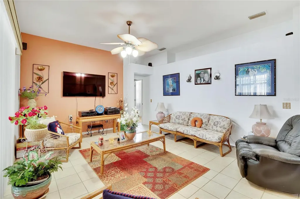 813 Innergary Place Valrico FL 33594