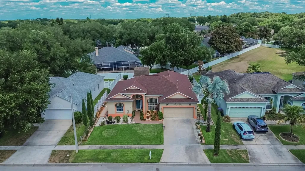 813 Innergary Place Valrico FL 33594