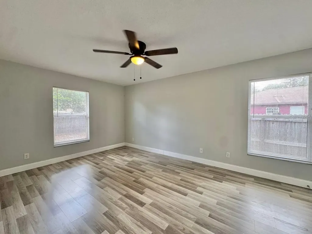 3212 E Emma Street Tampa FL 33610