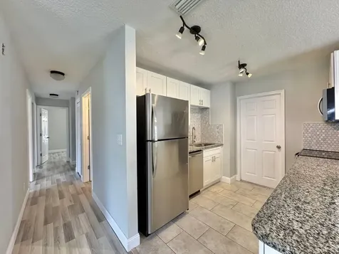 3212 E Emma Street Tampa FL 33610