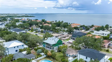 3606 S Belcher Drive Tampa FL 33629