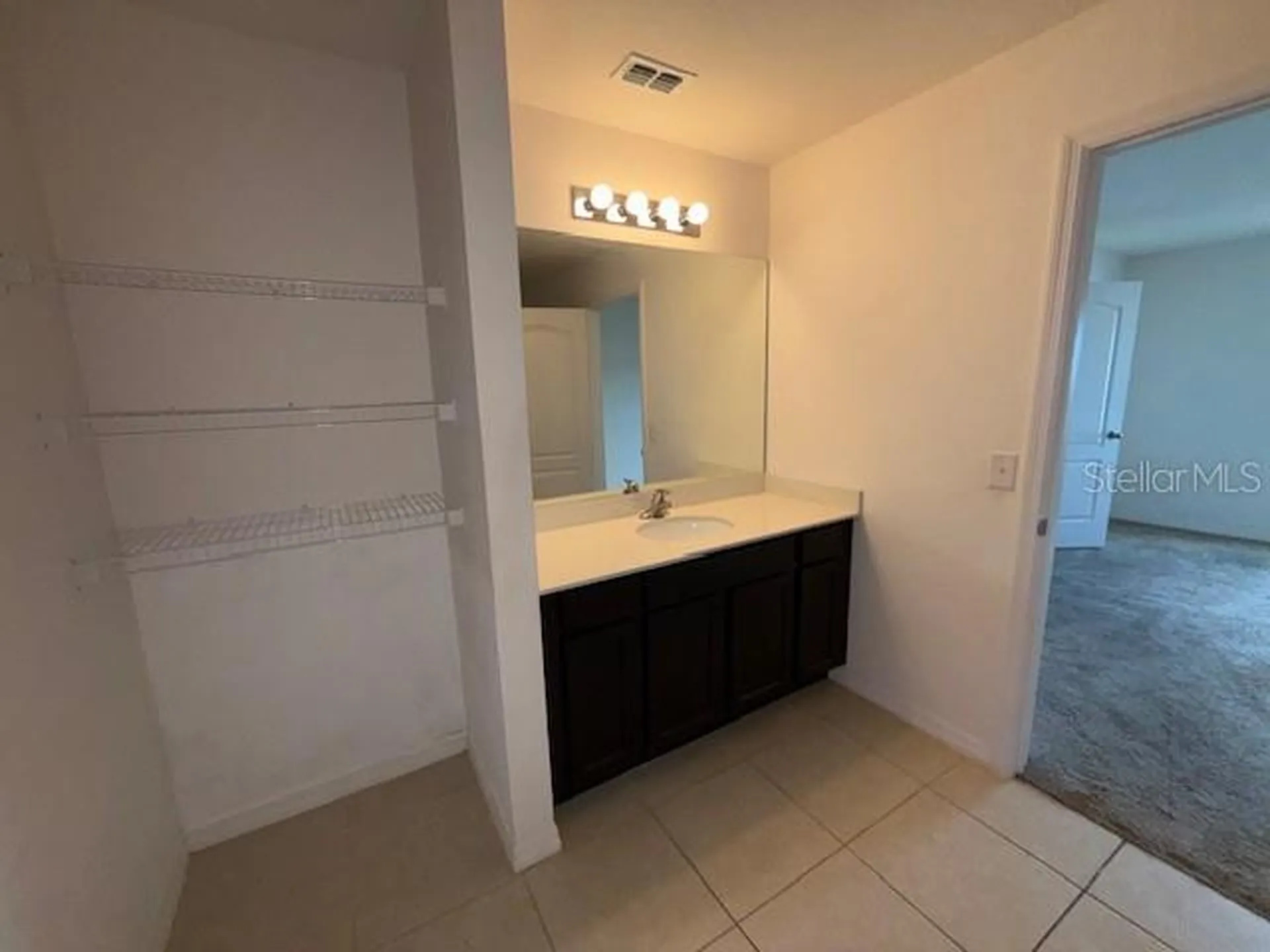 1884 Amber Sweet Circle Dundee FL 33838