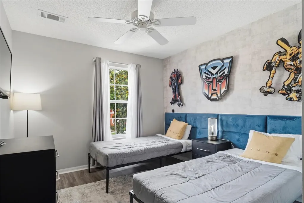 8564 Crystal Cove Loop Kissimmee FL 34747