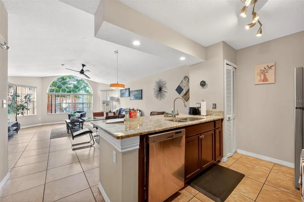 8718 Rain Forest Place Kissimmee FL 34747