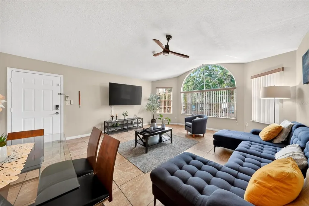 8718 Rain Forest Place Kissimmee FL 34747