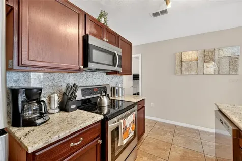 8718 Rain Forest Place Kissimmee FL 34747