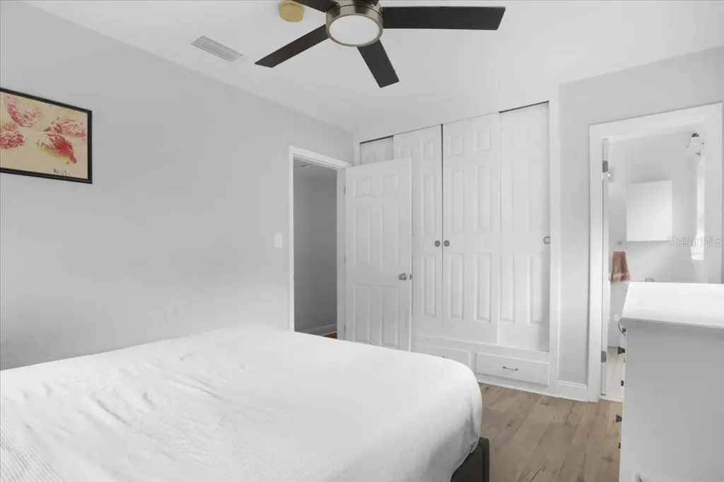 1032 NE 19th Place Gainesville FL 32609