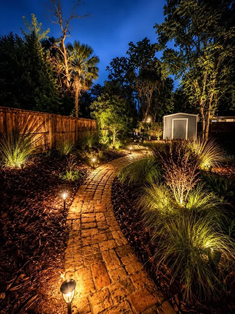 1032 NE 19th Place Gainesville FL 32609