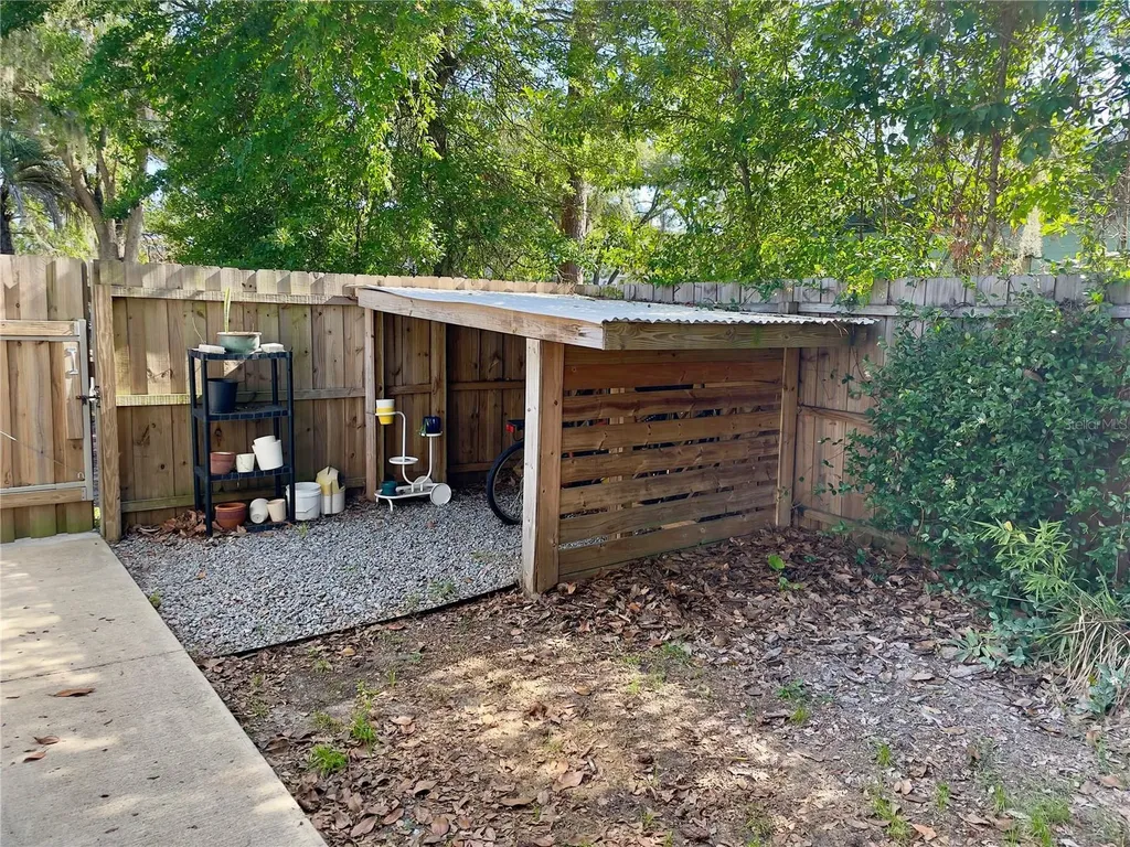 1032 NE 19th Place Gainesville FL 32609