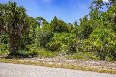 17420 Iago Avenue Port Charlotte FL 33954