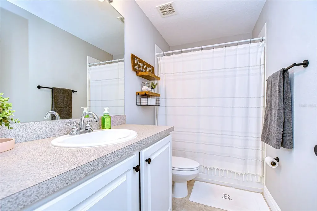 208 Elm View Court Brandon FL 33511