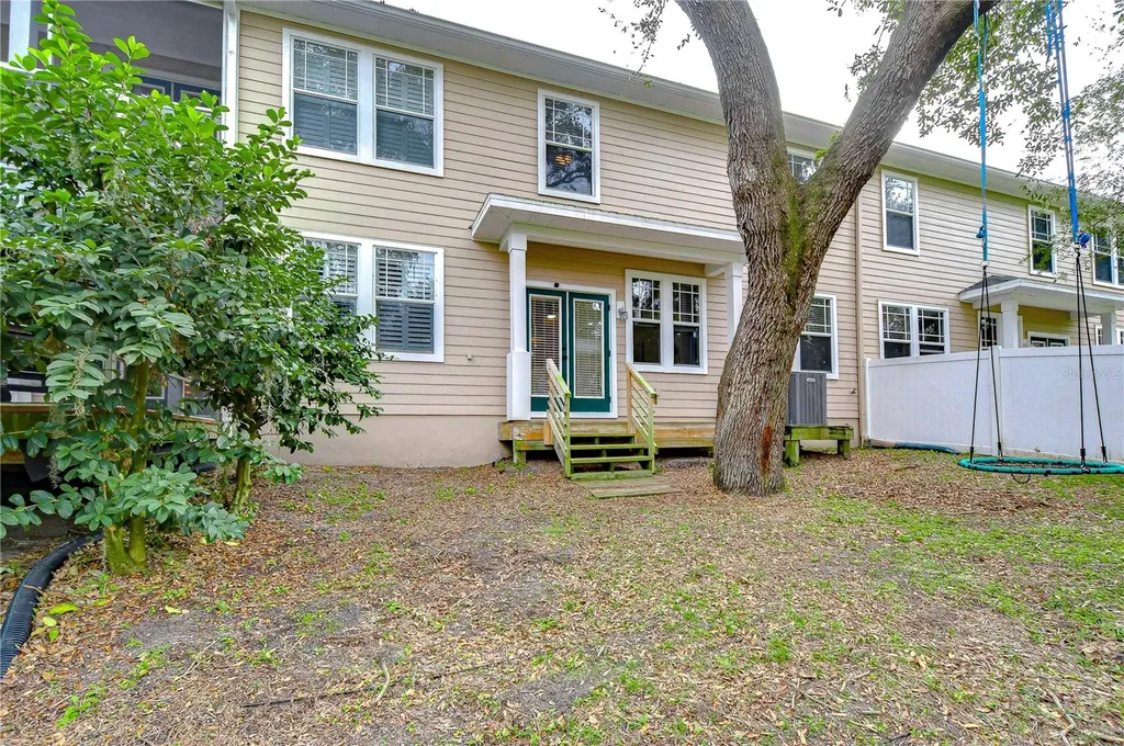 208 Elm View Court Brandon FL 33511