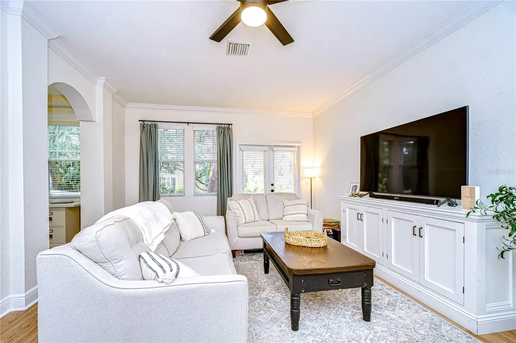 208 Elm View Court Brandon FL 33511