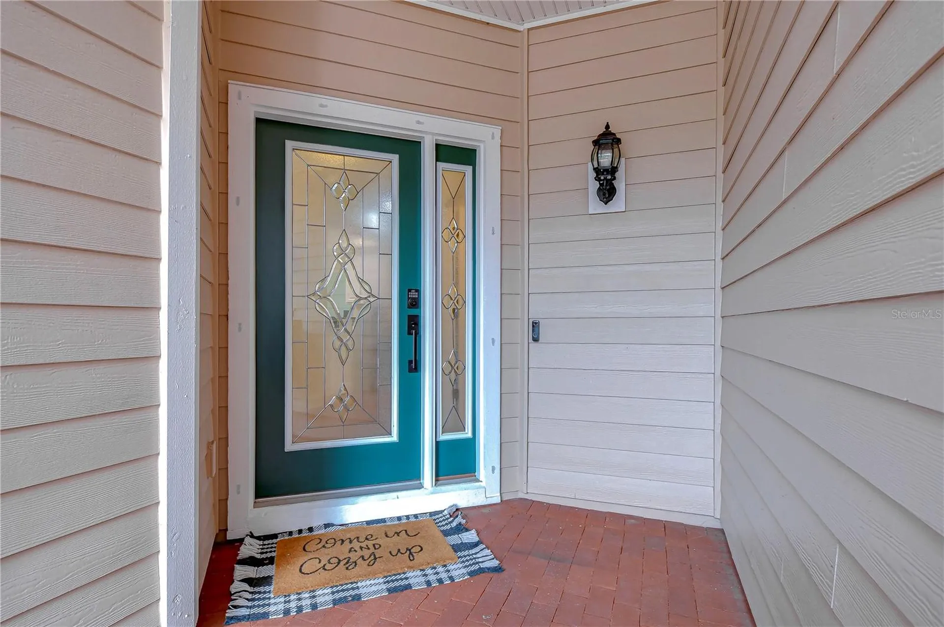 208 Elm View Court Brandon FL 33511