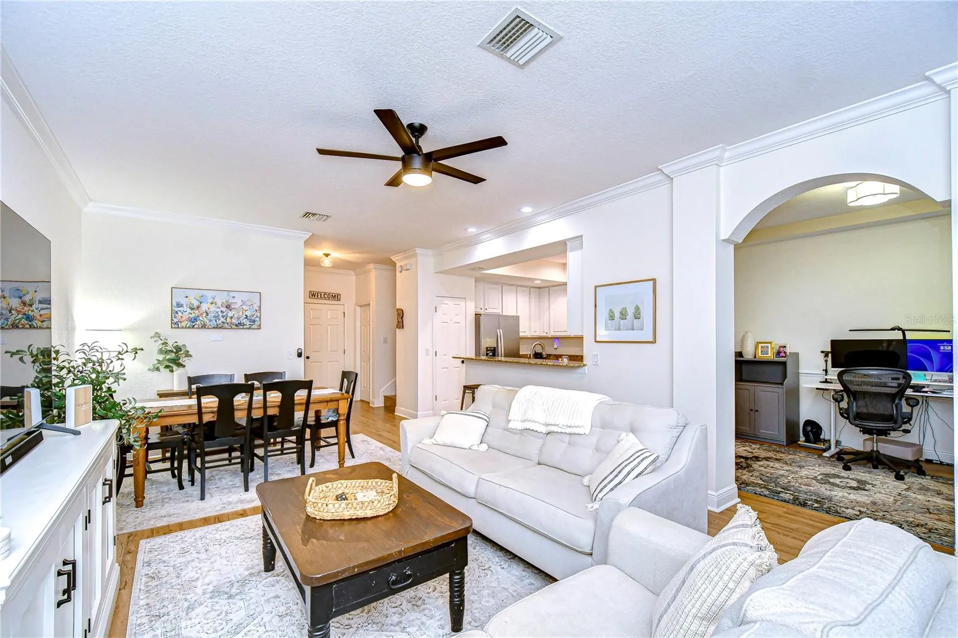 208 Elm View Court Brandon FL 33511