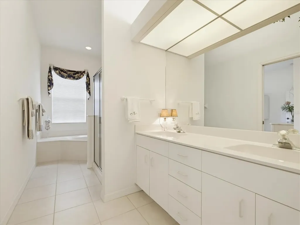 831 Chalmers Drive Venice FL 34293