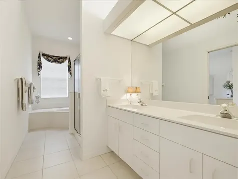 831 Chalmers Drive Venice FL 34293