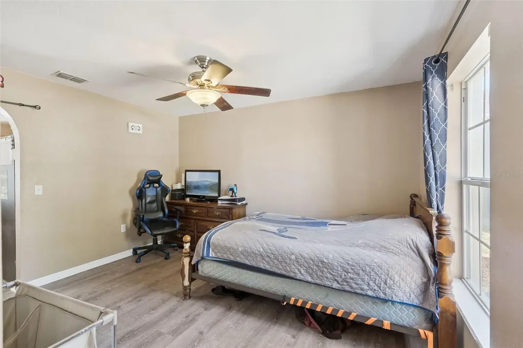416 Barlyn Avenue Haines City FL 33844