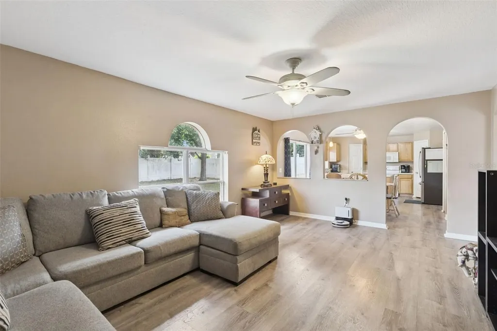 416 Barlyn Avenue Haines City FL 33844