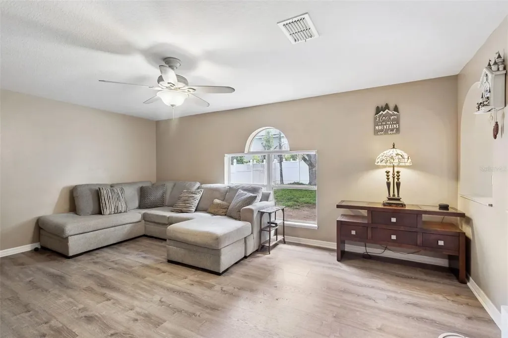 416 Barlyn Avenue Haines City FL 33844