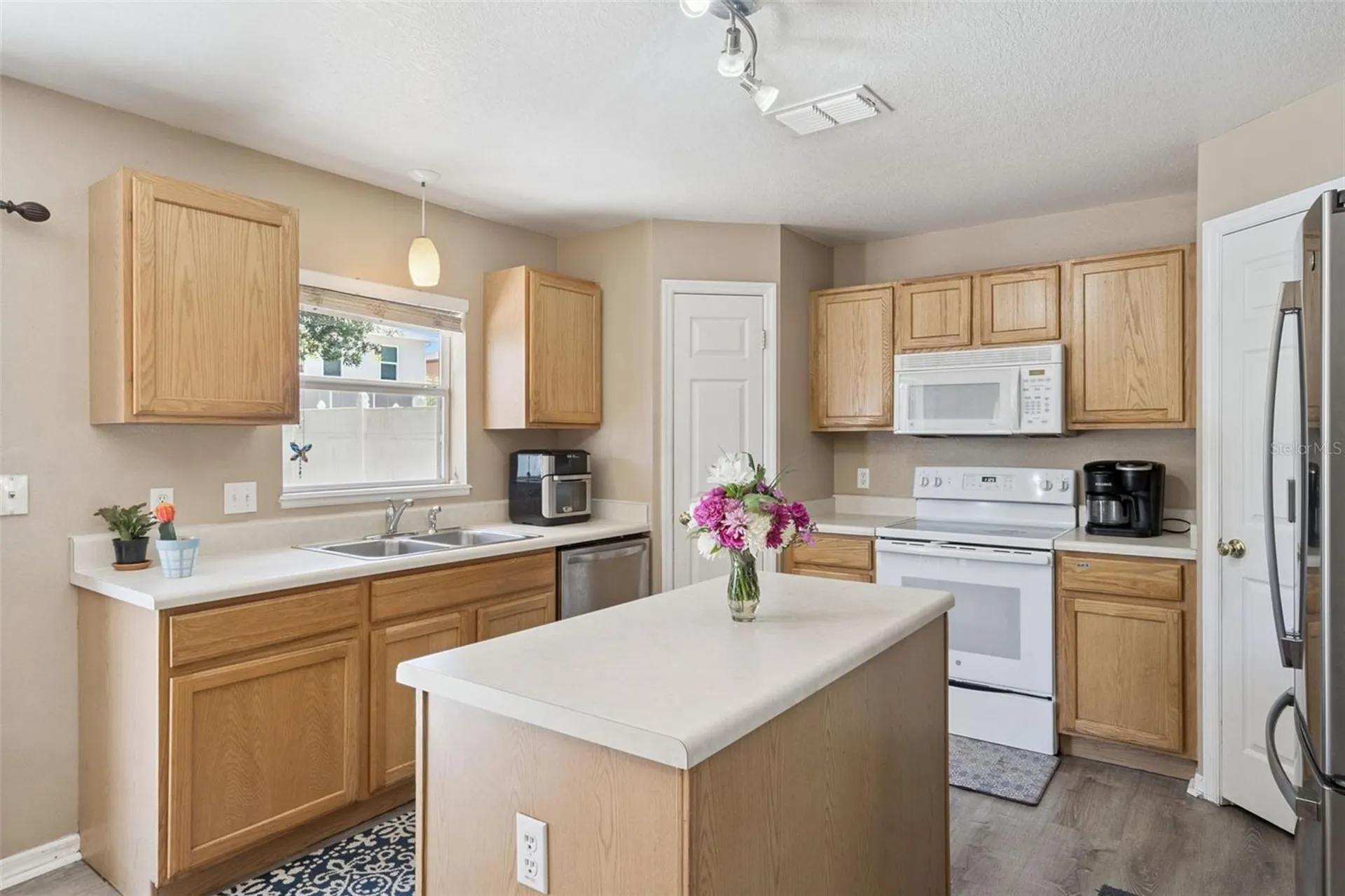 416 Barlyn Avenue Haines City FL 33844