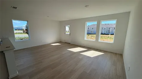 807 Lynx Street Davenport FL 33837