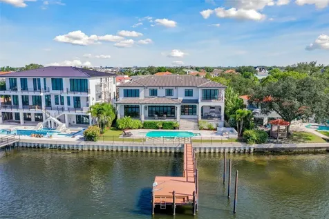 5120 W Longfellow Avenue Tampa FL 33629