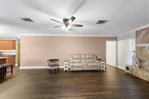 1126 Shadowbrook Drive N Lakeland FL 33813