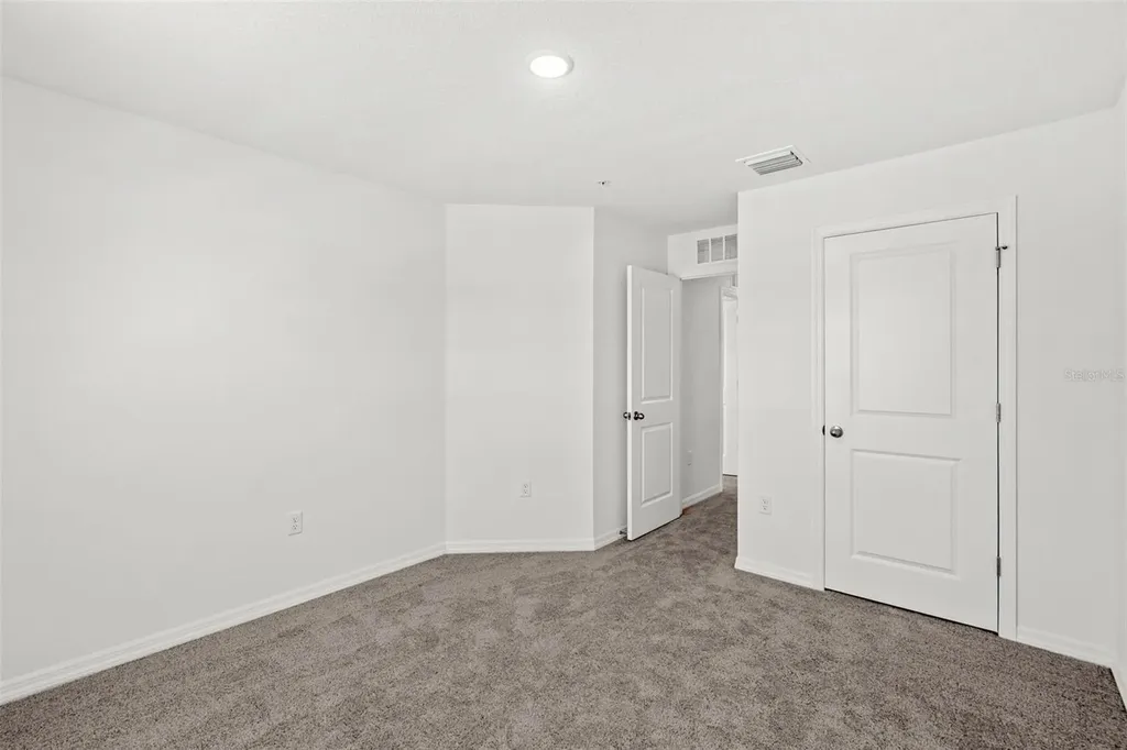 4899 Winding River Road Orlando FL 32822