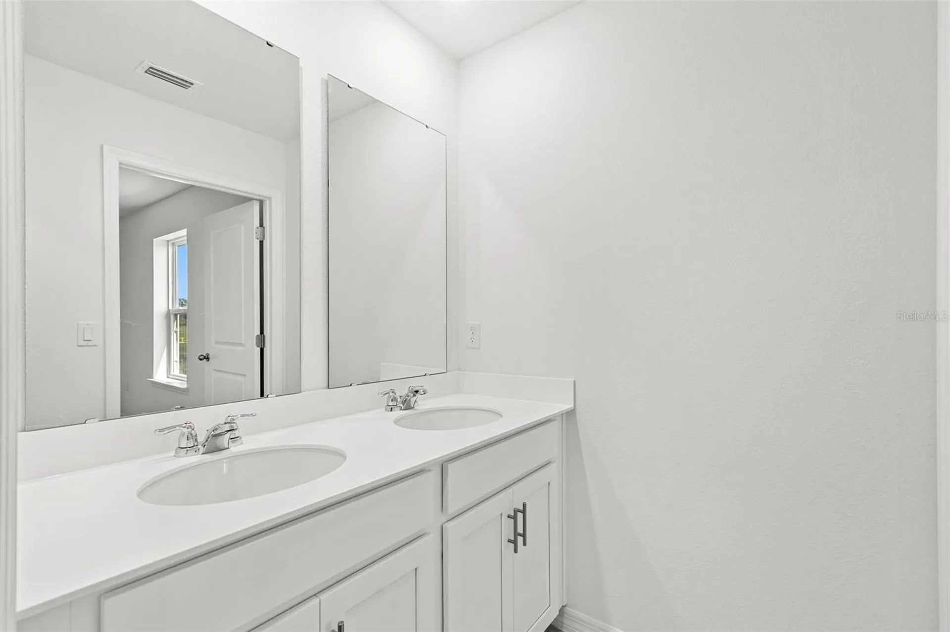 4899 Winding River Road Orlando FL 32822