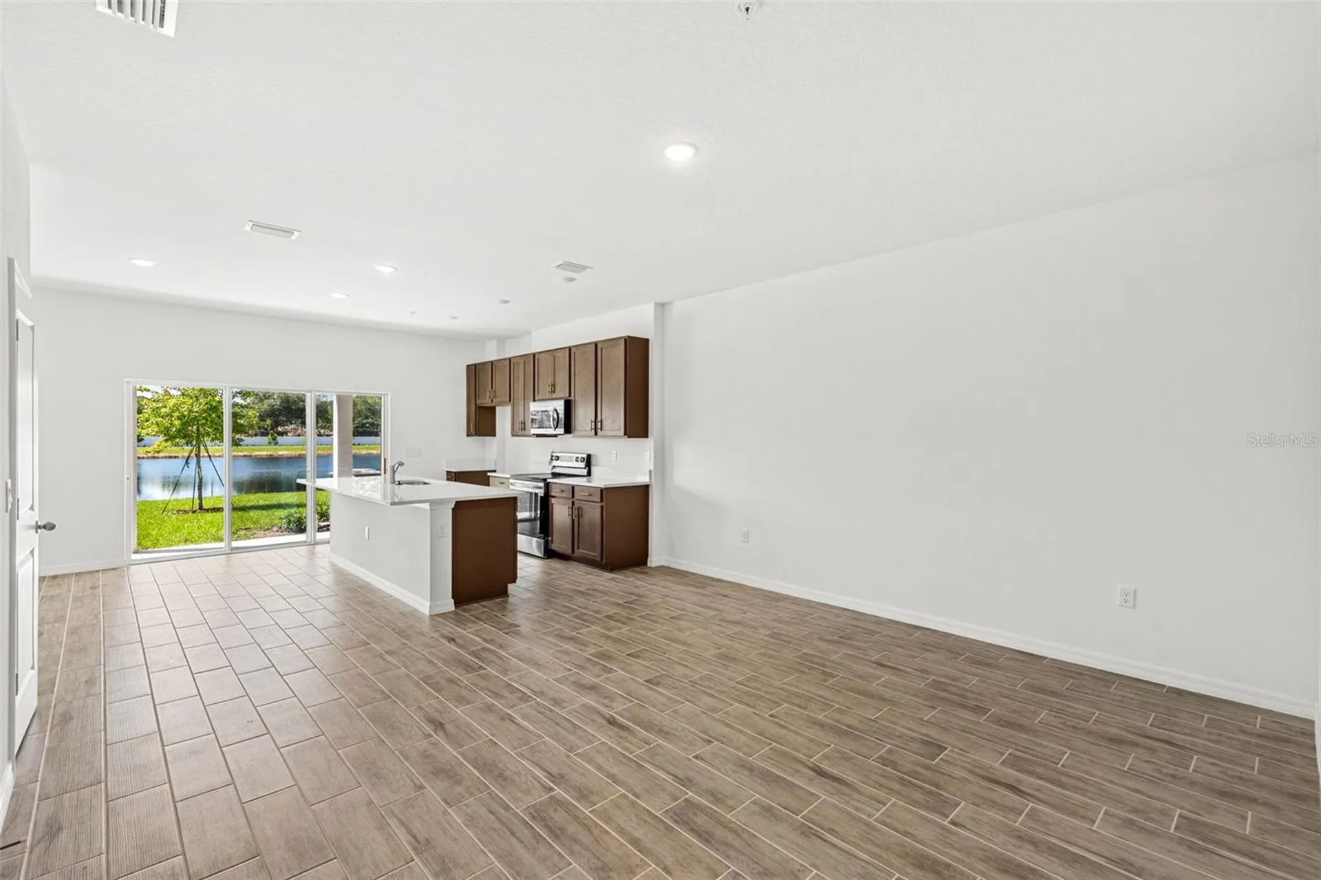4899 Winding River Road Orlando FL 32822