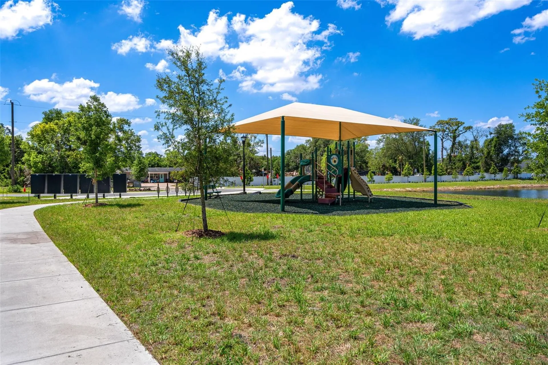 4899 Winding River Road Orlando FL 32822